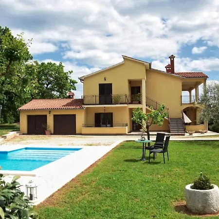 Studio Petra 3 Appartamento Kirmenjak