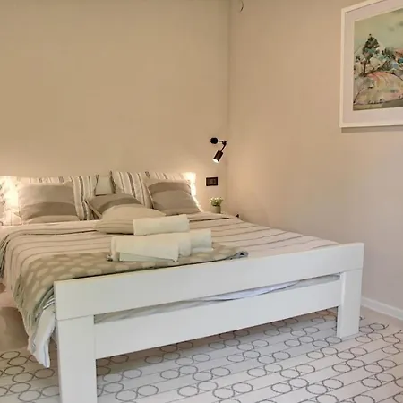 Studio Petra 3 Apartman *