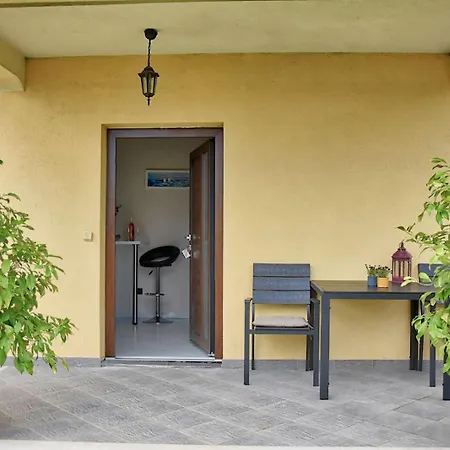 Studio Petra 3 Kirmenjak